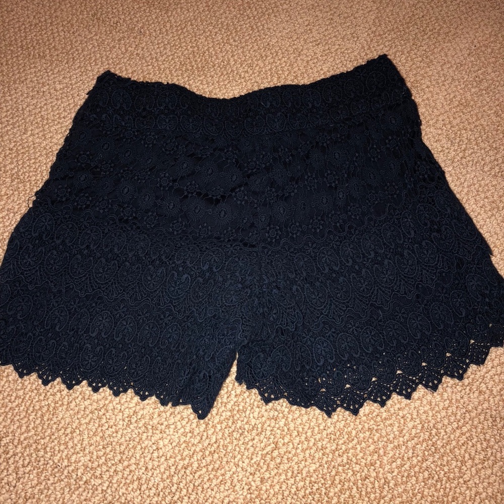 Loft Scalloped Lace Shorts